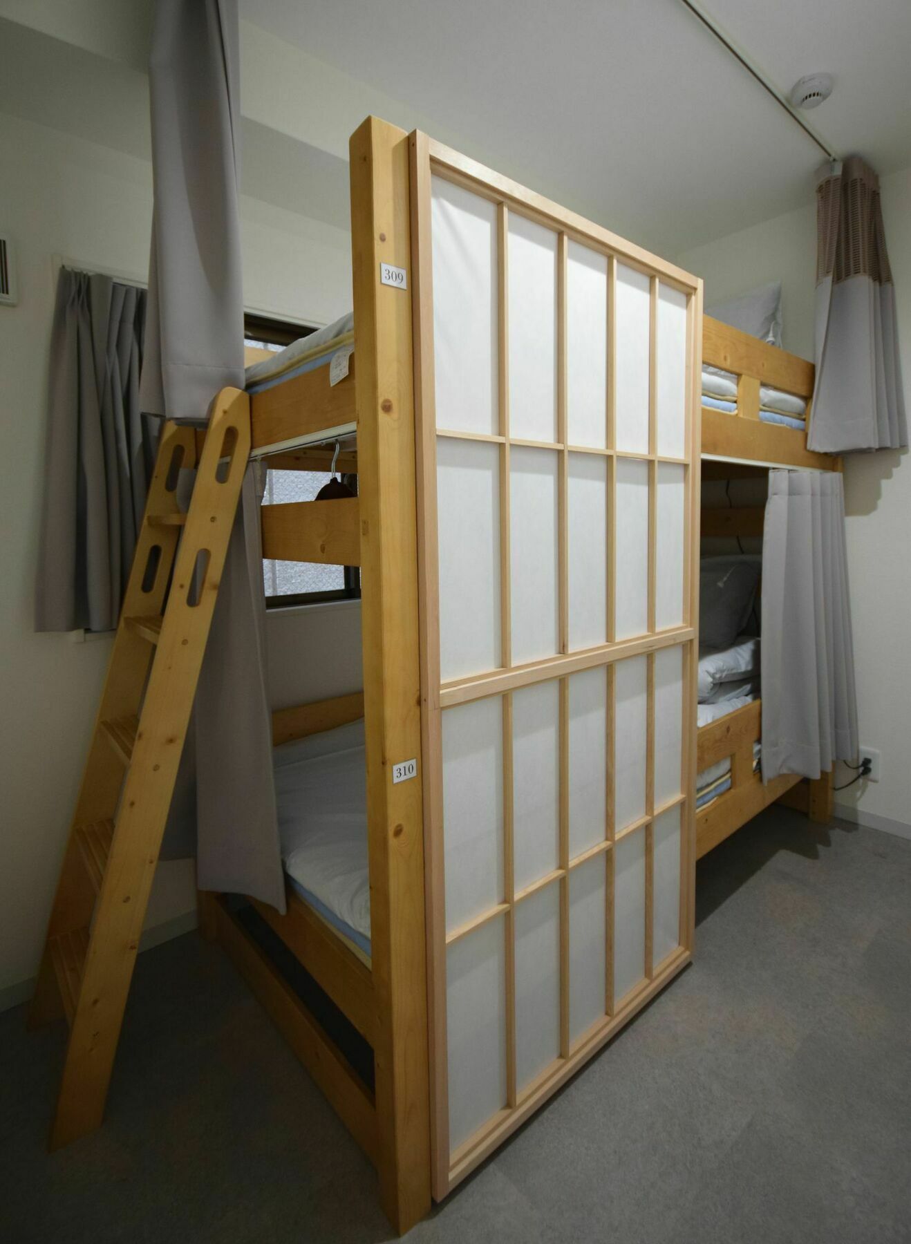 Osaka Ya Namba Hostel Buitenkant foto