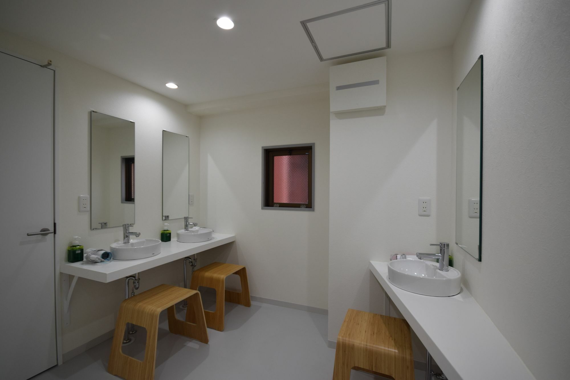 Osaka Ya Namba Hostel Buitenkant foto